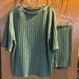 Green Ribbed Knit Top and Shorts Set